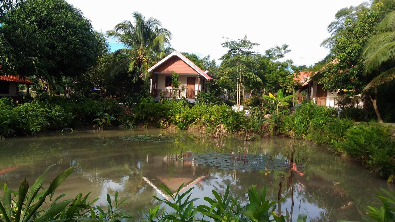 Areeya Resort Watthana Nakhon Экстерьер фото