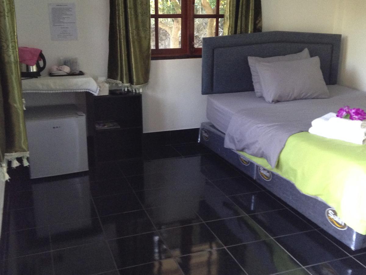 Areeya Resort Watthana Nakhon Экстерьер фото